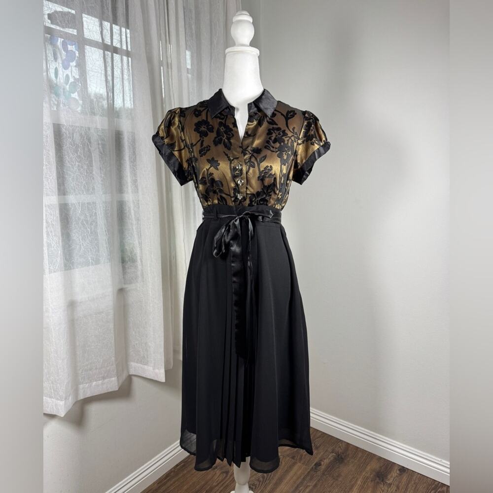 Vintage Y2K Robbie Bee Black & Gold Belted Short Sleeve A-Line Midi Dress